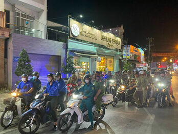 Bến Lức: Trang bị xe môtô cho lực lượng dân quân thường trực xã, thị trấn