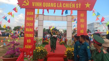 Vĩnh Hưng: 85 thanh niên lên đường nhập ngũ