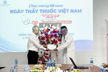 Bệnh viện Đại học Y Tân Tạo kỷ niệm 69 năm Ngày Thầy thuốc Việt Nam