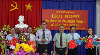 Tân Hưng - Đổi mới trong công tác tổ chức xây dựng Đảng Tân Hưng - Đổi mới trong công tác tổ chức xây dựng Đảng