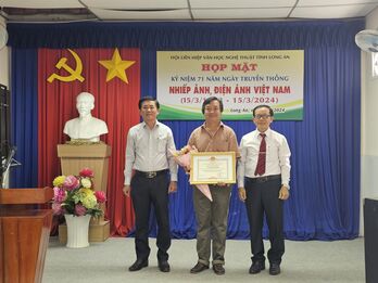 Họp mặt kỷ niệm 71 năm Ngày truyền thống Nhiếp ảnh, Điện ảnh Việt Nam