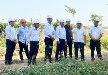 Bí thư Tỉnh ủy khảo sát, kiểm tra tiến độ xây dựng dự án trụ sở hành chính huyện Thủ Thừa