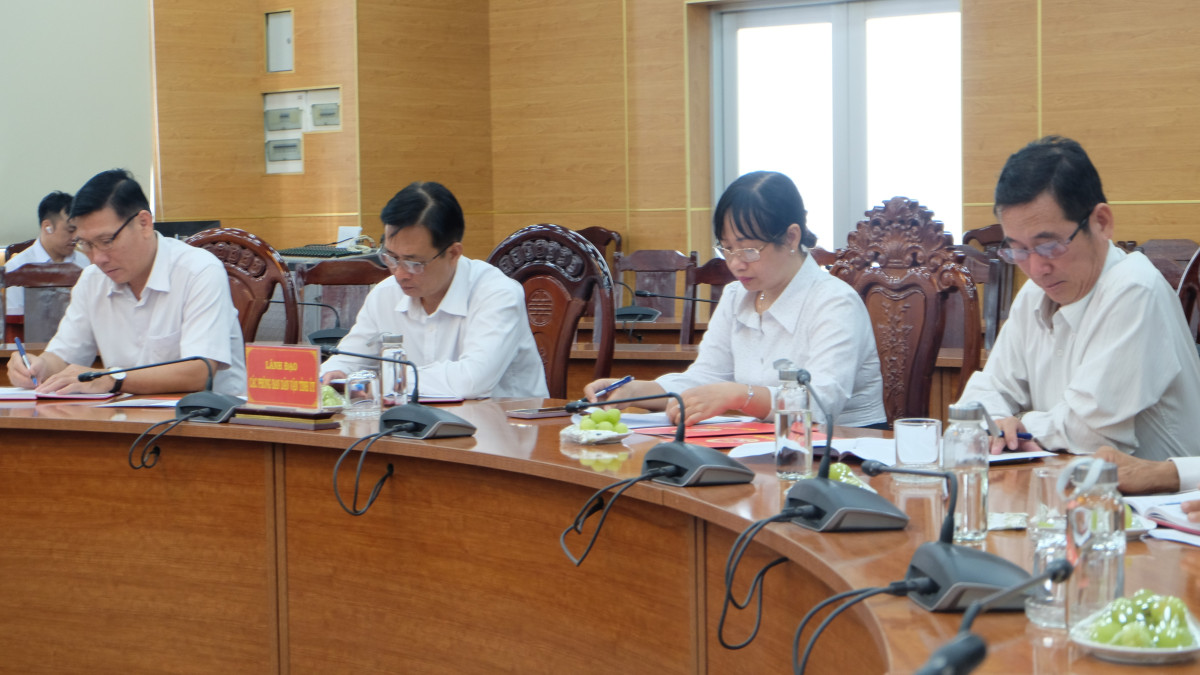 Central Committee for Mass Mobilization highly appreciates mass mobilization work of Long An province