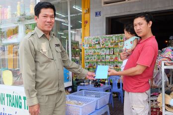 Phường 1, thị xã Kiến Tường: Hiệu quả từ sổ tay tuyên truyền pháp luật