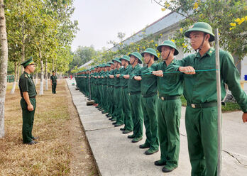 Gần một tháng rèn luyện và trưởng thành nơi quân ngũ