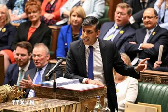 Anh: Hai bộ trưởng từ chức, Thủ tướng Sunak cải tổ Nội các