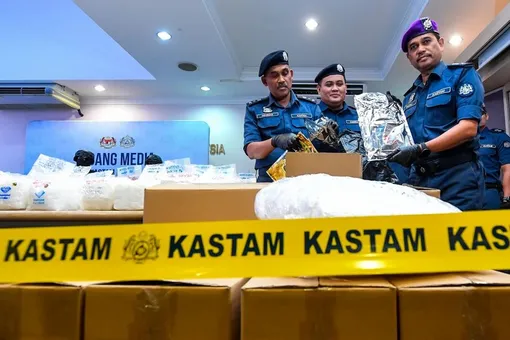 Malaysia thu giữ 380kg ma túy trị giá hơn 65 tỷ đồng tại Sân bay Kuala Lumpur