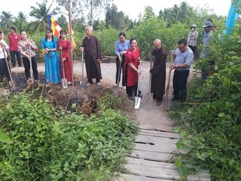 Ban Trị sự Giáo hội Phật giáo Việt Nam tỉnh Long An vận động xây dựng cầu giao thông nông thôn