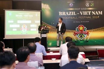 Brazilian football legends to land in Da Nang