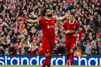Premier League: Man City và Arsenal chia điểm, Liverpool hưởng lợi