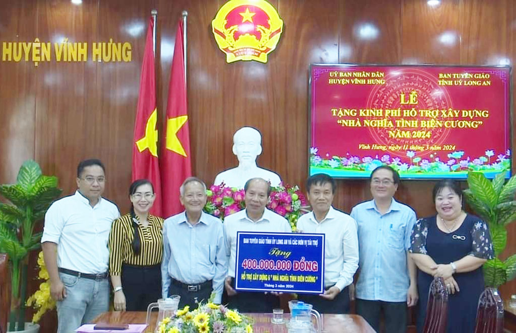 Ngành Tuyên giáo huyện Vĩnh Hưng: Nhiều năm liền hoàn thành xuất sắc nhiệm vụ