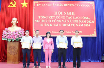 Cần Giuộc tổng kết công tác lao động, người có công và xã hội