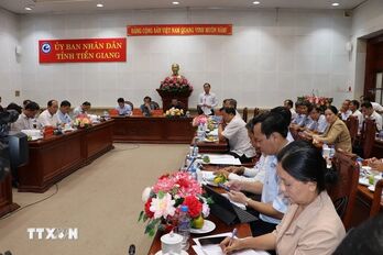 Phó Thủ tướng kiểm tra ứng phó hạn hán, xâm nhập mặn ở Đồng bằng sông Cửu Long