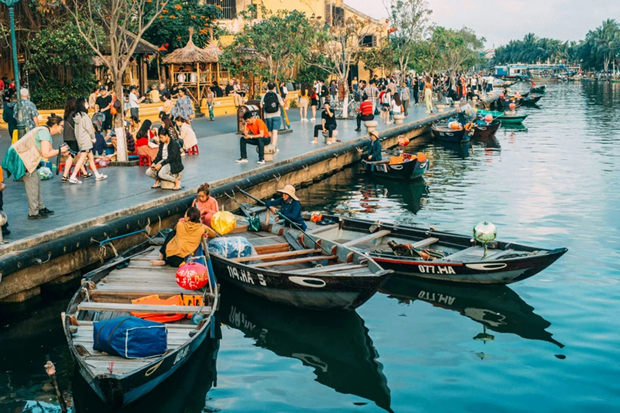 Tourism activities expected to bustle in upcoming holidays