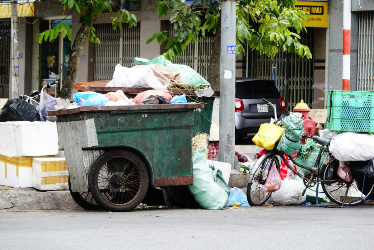 Không để ngân sách cấp bù phí thu gom, vận chuyển rác