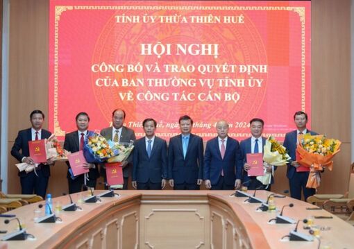 NHÂN SỰ TRONG TUẦN: 13 bộ, ngành, địa phương điều động, bổ nhiệm cán bộ