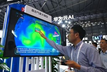 Các nhà khoa học Trung Quốc thiết kế chip AI quang tử hiệu suất cao