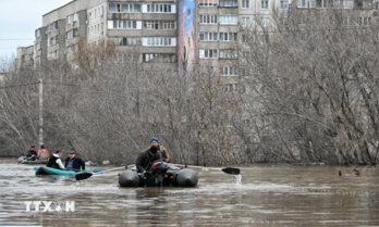 Nga: Hơn 125.000 người phải sơ tán do nước lũ trên sông dâng nhanh