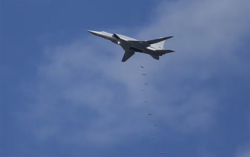 Ukraine lần đầu bắn hạ máy bay ném bom tầm xa của Nga