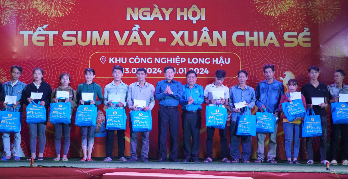 'Quả ngọt' sau 15 năm xây dựng giai cấp công nhân