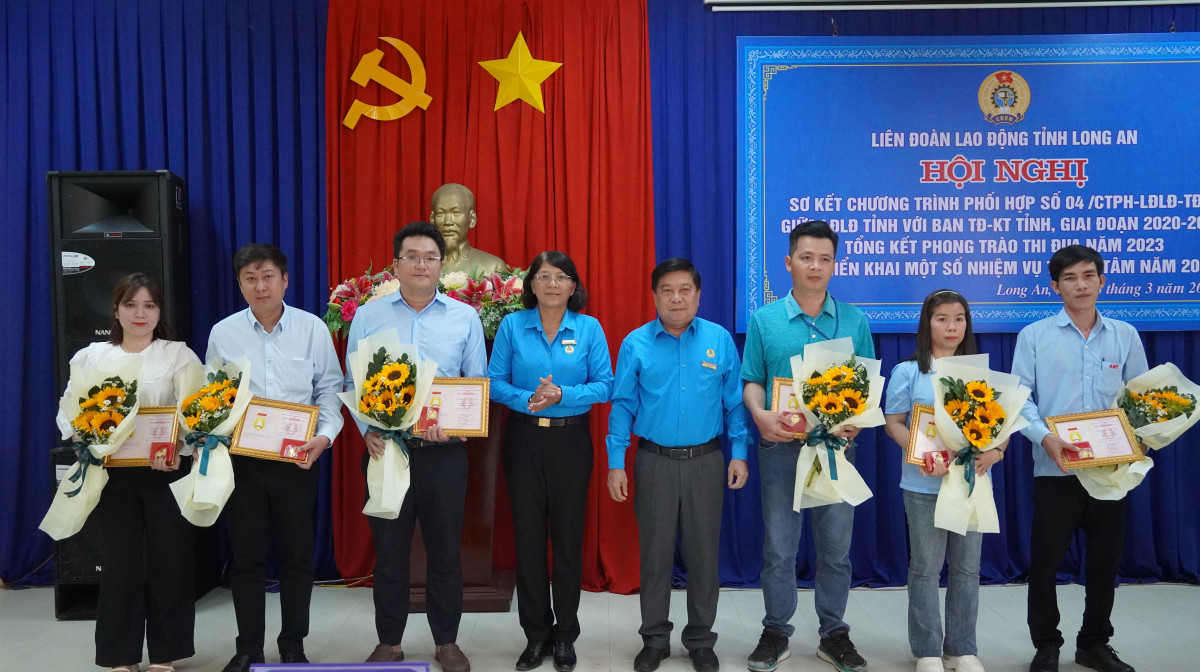 'Quả ngọt' sau 15 năm xây dựng giai cấp công nhân