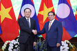 Việt Nam - Lào cần tăng cường kết nối hai nền kinh tế