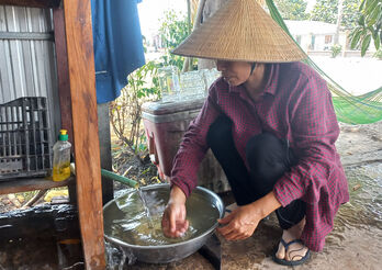 Tân Hưng: Hàng trăm hộ dân không có nước sạch sử dụng Tân Hưng: Hàng trăm hộ dân không có nước sạch sử dụng