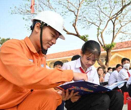 Tiết kiệm điện là tiết kiệm tiền