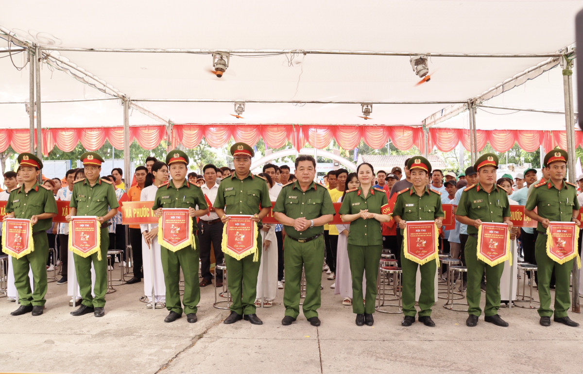 Cần Giuộc tổ chức Hội thi nghiệp vụ chữa cháy và cứu nạn, cứu hộ