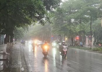 Bắc Bộ và Bắc Trung Bộ cục bộ có mưa to, Nam Bộ nắng nóng