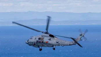 Úc tố Trung Quốc cho tiêm kích thả pháo sáng vào trực thăng mình ở Hoàng Hải