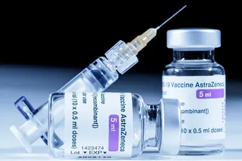 Bộ Y tế đã nhận được đề nghị chấm dứt phê duyệt vaccine COVID-19 AstraZeneca
