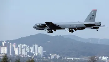 Mỹ triển khai máy bay ném bom chiến lược B-52 tới Anh "theo kế hoạch"