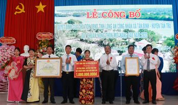 Niềm vui ở xã nông thôn mới nâng cao