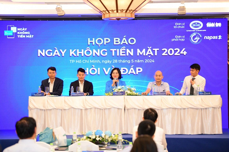 Từ 01/7, chuyển khoản trên 20 triệu đồng 1 ngày phải xác thực khuôn mặt