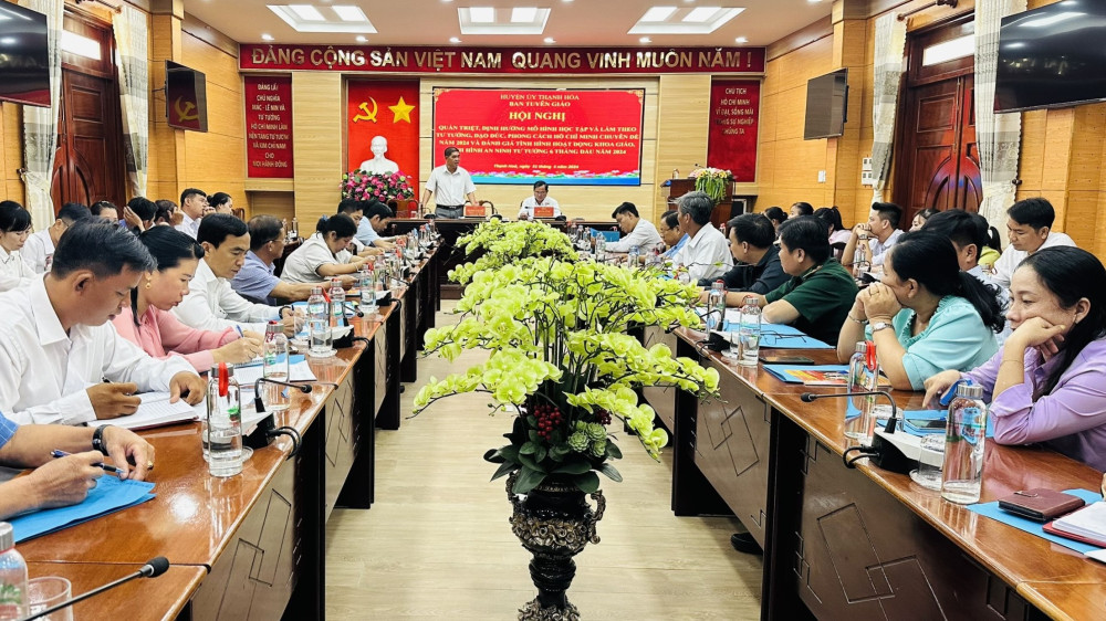 Học tập Bác - Làm theo Bác - Nêu gương của cán bộ, đảng viên