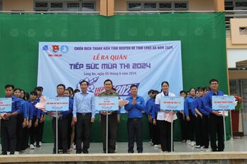 Chung tay tiếp sức mùa thi Khởi động Chương trình Tiếp sức mùa thi năm 2024