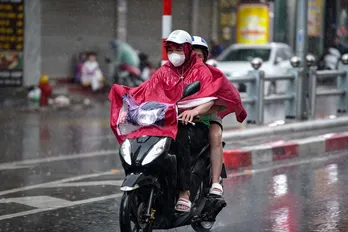 Thời tiết hôm nay 11/6: Bắc Bộ vài nơi còn mưa to, Nam Bộ chiều tối mưa rào