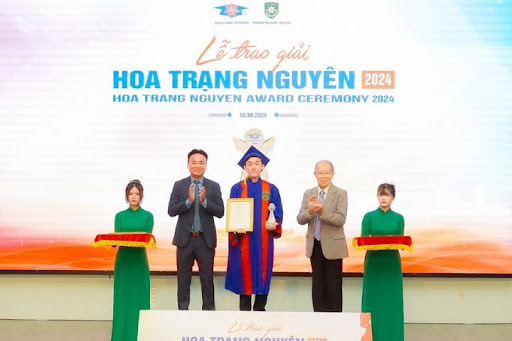 Lễ trao giải Hoa Trạng Nguyên lần thứ 13, năm học 2023 - 2024