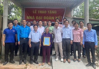 Thạnh Hóa: Tạo sự đồng thuận, nâng cao chỉ số hài lòng của nhân dân Thạnh Hóa: Tạo sự đồng thuận, nâng cao chỉ số hài lòng của nhân dân