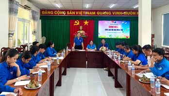 Câu lạc bộ Gia đình trẻ - vun đắp yêu thương, gắn kết hạnh phúc