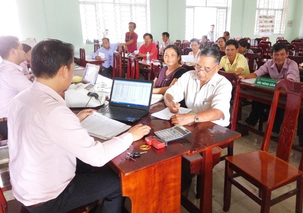 Đẩy mạnh chi trả trợ cấp an sinh xã hội không dùng tiền mặt