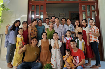 Hạnh phúc gia đình từ yêu thương và chia sẻ