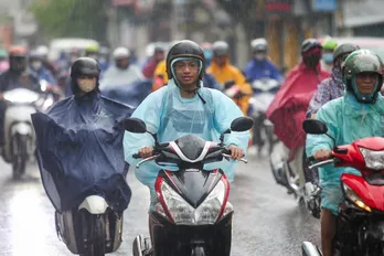 Thời tiết hôm nay 6/7: Nam Bộ chiều mưa rào; Bắc Bộ, Trung Bộ nắng nóng