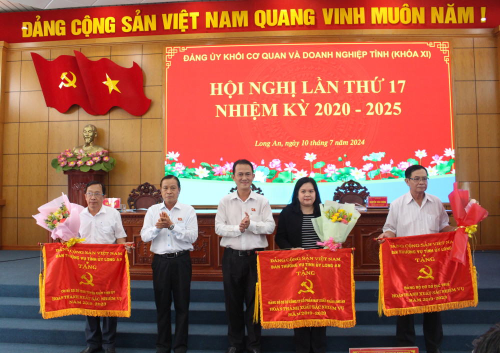 Tiếp tục phát huy vai trò, tính chủ động của người đứng đầu trong việc thực hiện nhiệm vụ