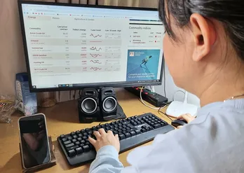 Giá xăng dầu hôm nay 24/7/2024: Dự báo giảm lần thứ 3 liên tiếp
