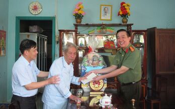 Chăm lo tốt cho người có công với cách mạng