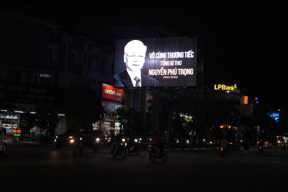 Image hình ảnh hình ảnh hình ảnh hình ảnh hình ảnh hình ảnh Bí thư Tuyết - Chùm ảnh tưởng nhớ Tổng Bí thư Nguyễn Phú Trọng - Báo Long An Online