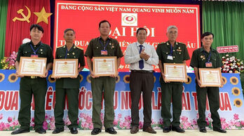 Tân Hưng: Nhiều kết quả trong phong trào thi đua cựu chiến binh gương mẫu Tân Hưng: Nhiều kết quả trong phong trào thi đua cựu chiến binh gương mẫu