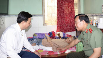 Làm tốt phong trào ‘Đền ơn đáp nghĩa’